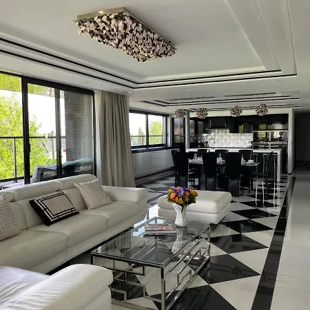 아파트 Luxury Penthouse *