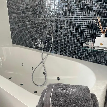 Luxury Penthouse * 와떼흘루