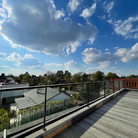 Luxury Penthouse 아파트