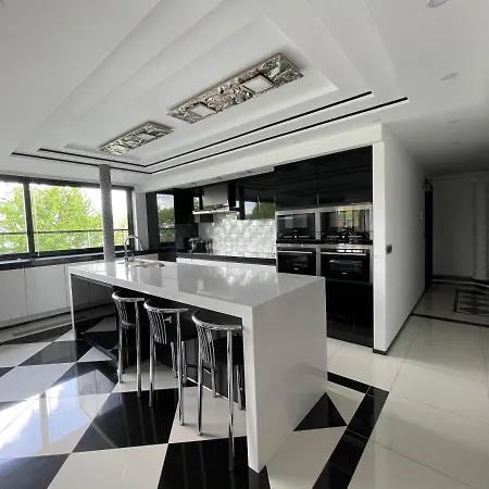 아파트 Luxury Penthouse *